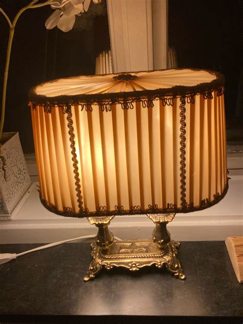 Se produkter som liknar Lampa retro på Tradera 625944372