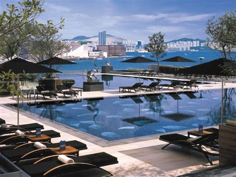 Is Four Seasons Hotel Hong Kong The Ultimate Show Off Travel Insider