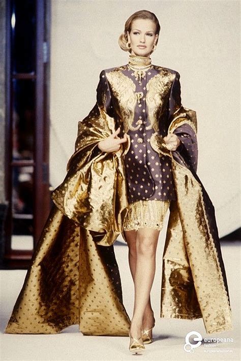 1992 Christian Dior, Autumn-Winter Couture | Fashion, Christian dior ...