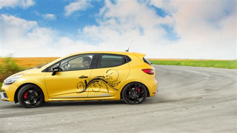 Renault Clio RS 200 Turbo HD Wallpapers Autoevolution