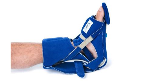 Comfy Ambulating Boot With Strap