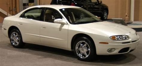 Oldsmobile Aurora 2003 Photos Reviews News Specs Buy Car