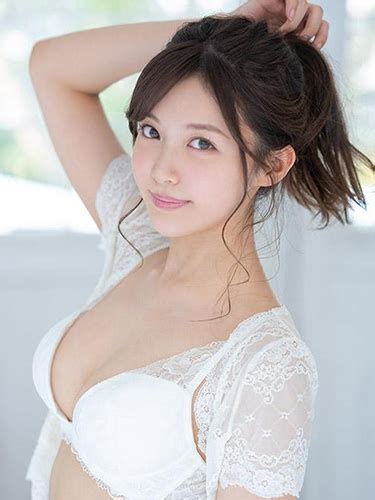 Rin Natsuki 夏木りん 夏木鈴 JAV Porn Gallery Photo Wiki Database Profile