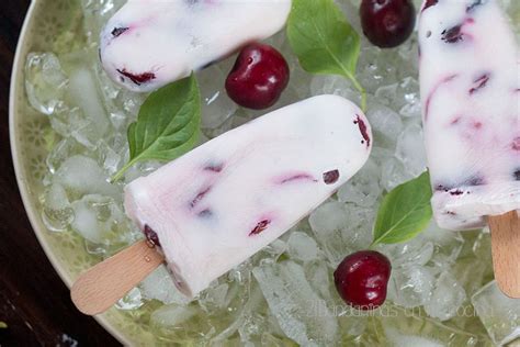 Helado Saludable De Yogur Y Cerezas Mandarinas En Mi Cocina