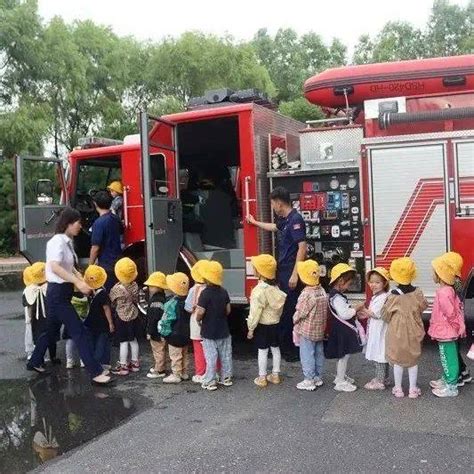 零距离感受 沉浸式体验｜铁岭消防组织萌娃快乐学消防火灾救援指战员