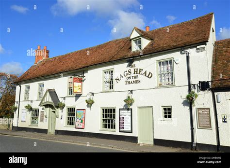 The Nags Head On The Thames Pub Bridge Street Abingdon On Thames