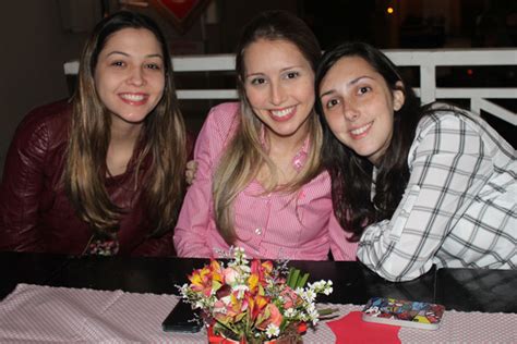 Chá de Lingerie da Guiga Aula de Pole Dance e Barzinho Clube Noivas