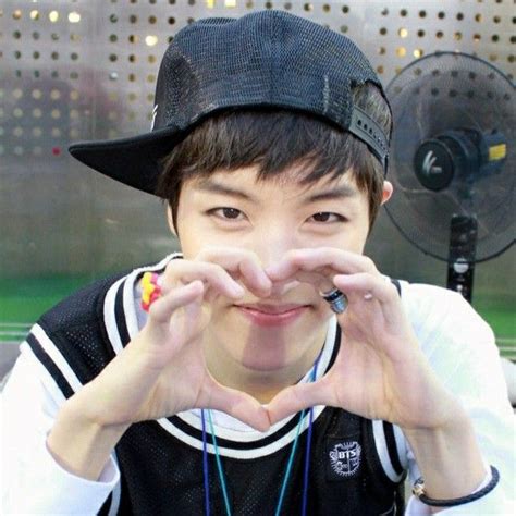 Pin De Mpbvx Em BTS Fotos De Velhas Jhope Fofa Amor Da Minha Vida