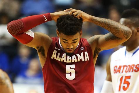 Alabama Mens Basketball Team Loses To Florida 61 51