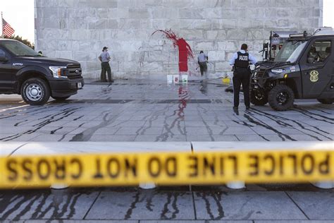 Washington Monument ‘largely Clean After Vandalism Suspect Identified