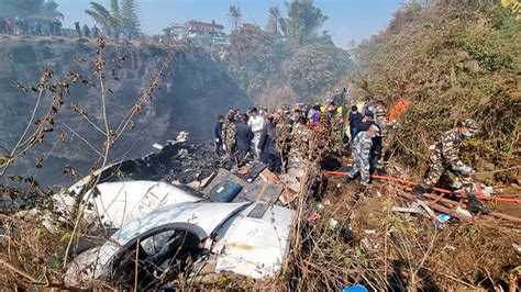 Se Estrella Un Avi N Con Personas A Bordo En Nepal