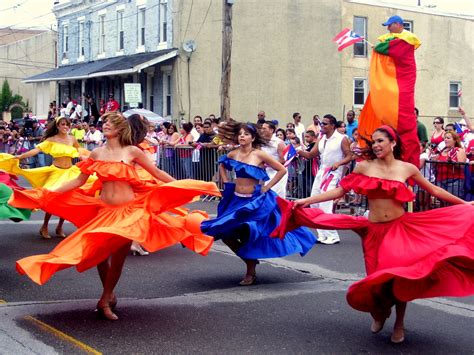 Puerto Rican People Dancing