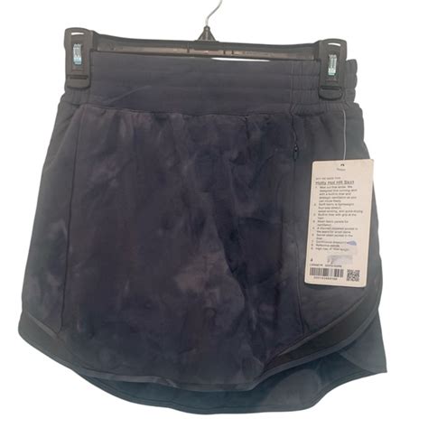 Lululemon Athletica Skirts Nwt Lululemon Hotty Hot Skirt Size
