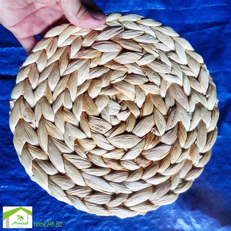 Water Hyacinth 20cm Round Placemats Seagrass Handmade Mats On Table