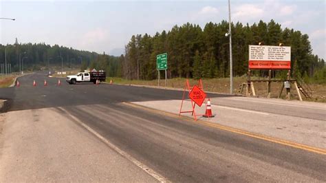 Highway 93S re-opens between Castle Junction and Radium Hot Springs | CBC News