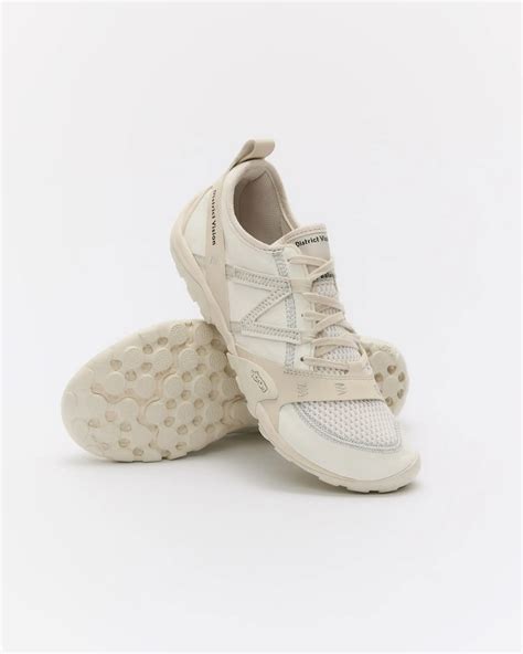 要你用心體會接近赤足的跑鞋腳感，District Vision x New Balance MT10O 聯名款登場 - KEEDAN.COM
