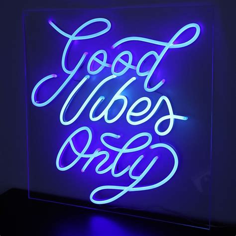 Letreiro Luminoso Placa Neon Led Flex Good Vibes Only Frete grátis