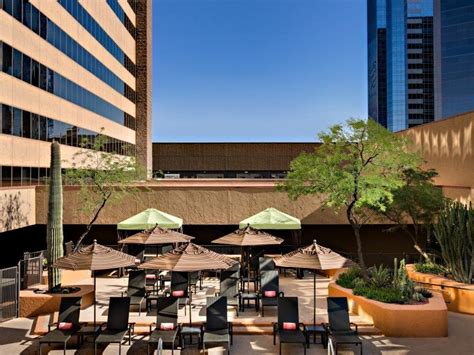 Hyatt Regency Phoenix (Phoenix, AZ): What to Know BEFORE You Bring Your Family