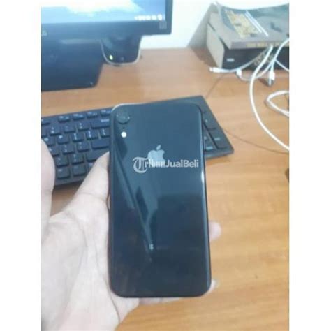 IPhone XR 64gb Black LL A Fullset Bekas Bagus Mulus Original Normal No