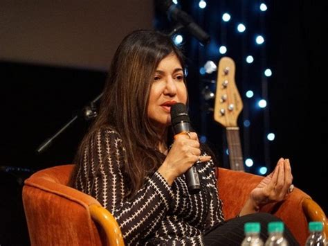 Alka Yagnik Reveals Rare Hearing Disorder Fans And Celebs Rally