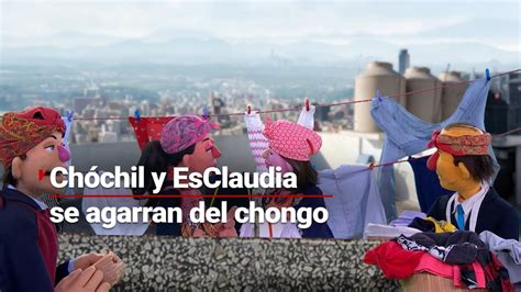 LosPeluches EsClaudia y Chóchil se agarran del chongo Quién