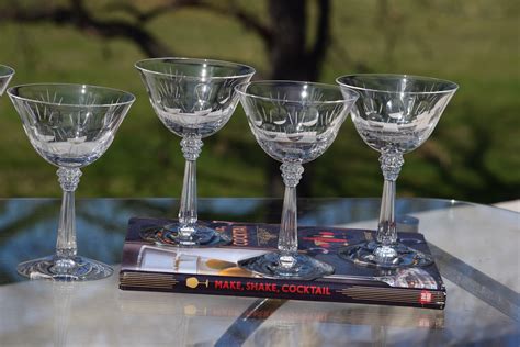 6 Vintage Etched Crystal Cocktail Glasses Fostoria 1940 S Nick And Nora Craft Cocktail Glasses