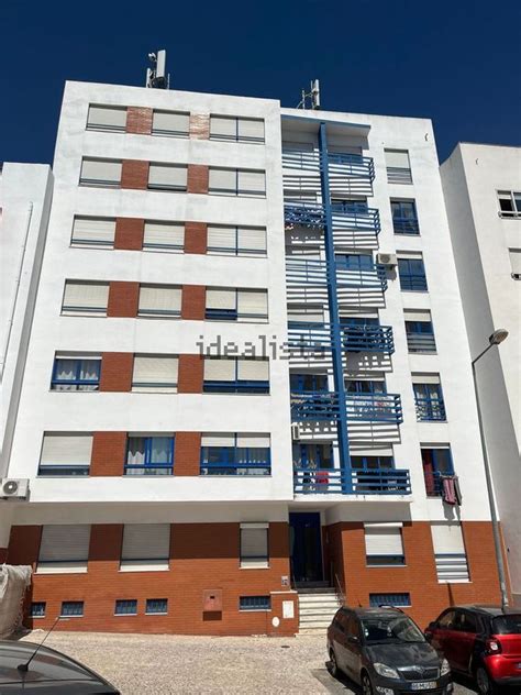 Apartamento T2 à venda na rua Eça de Queirós 5 Sacavém e Prior Velho