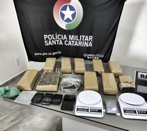 Pm Apreende Nove Quilos De Maconha Em Jaragu Do Sul