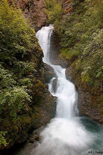 Top 8 Alaskan Iconic Waterfalls Sharing Alaska