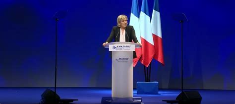 Sondage Marine Le Pen Reste En Tête Des Intentions De Vote Au 1er Tour Devant Emmanuel Macron