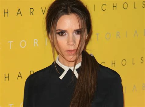 Victoria Beckham Relax Avec Sa Petite Harper En Bord De Mer Elle