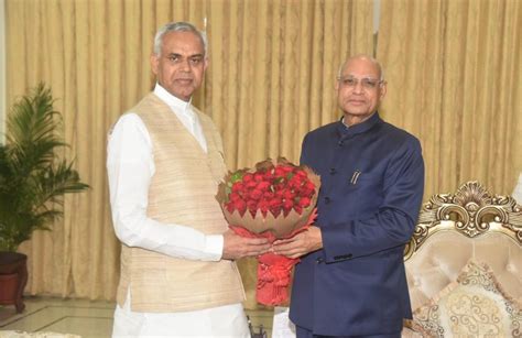 07.11.2023: Gujarat Governor meets Governor Bais | Raj Bhavan ...