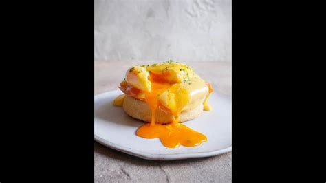 Eggs Benedict Or Eggs Royale Youtube