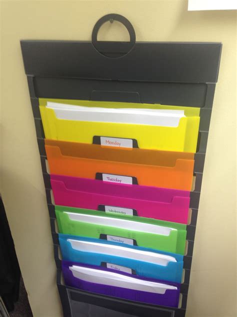 Hanging File Folders A Great Way To Stay Organized For The Week