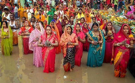 Chhath Puja 2023: Chhath Puja : Know the right time to offer prayers ...