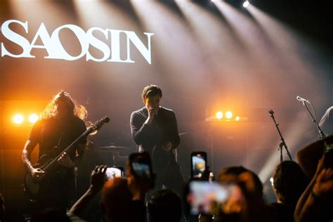 Vokalis Saosin Marah Penonton Ricuh Saat Konser BMTH Di Jakarta Batal