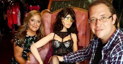 Sex Robot With A Brain Who Tells Jokes And Interacts With Her Owner Now Available In The UK