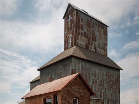 Ross Elevator - Audubon, Iowa | Travel Iowa | #ThisIsIowa