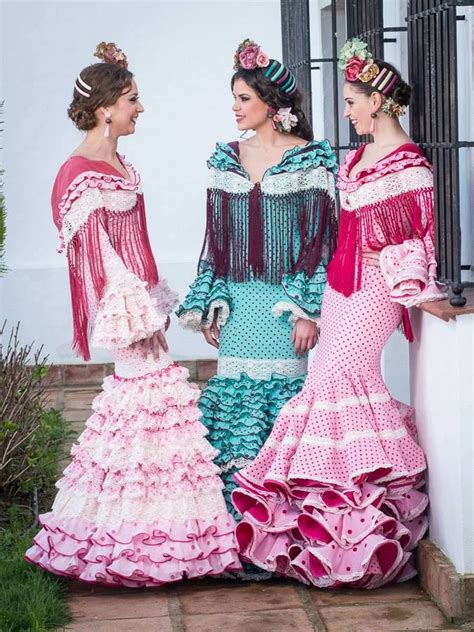 Somos Flamencas Manuela Macias Moda Flamenca Vestidos De Flamenca