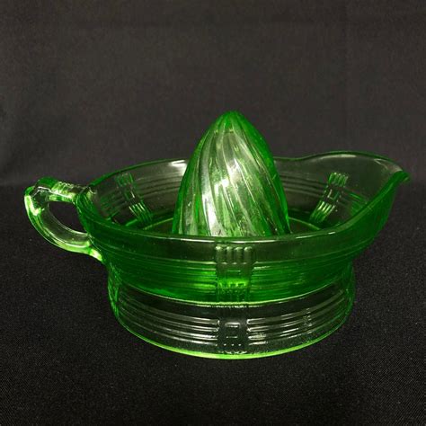 Vintage Hazel Atlas Criss Cross Uranium Glass Juicer Citrus Etsy