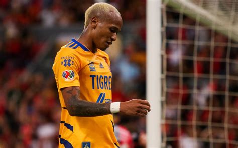 Luis Quiñones separado del primer equipo de Tigres