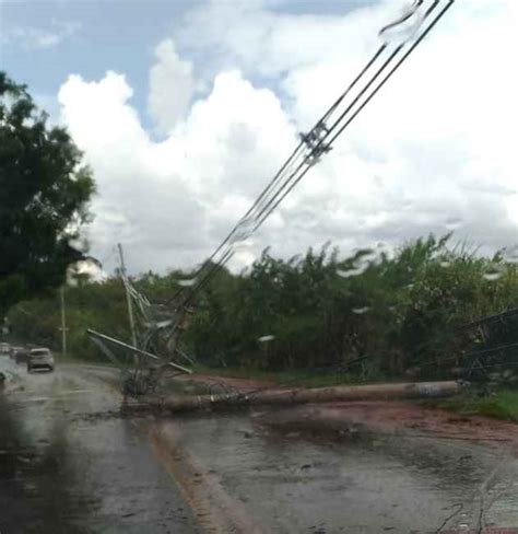 Poste Cai No Guar E Causa Falta De Energia Em Mil Unidades Consumidoras