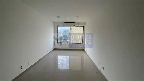 Sala Comercial Na Avenida Embaixador Abelardo Bueno Barra Da Tijuca Em