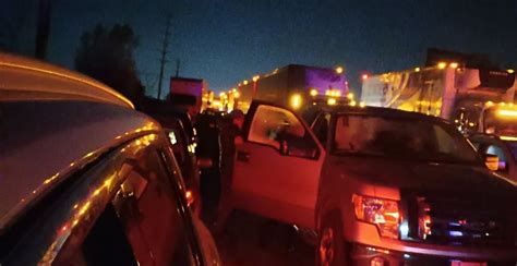 Reabren la autopista México Puebla tras 12 horas de bloqueo por