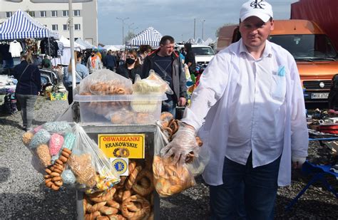 Niedzielny targ w Wierzbicy Co można było dostać Zobacz zdjęcia