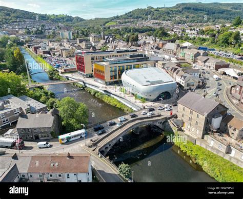 Pontypridd bridge hi-res stock photography and images - Alamy