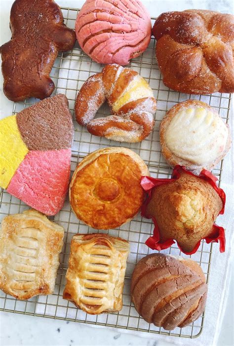 Guide To Mexican Pan Dulce Mexican Sweet Breads Mexican Dessert