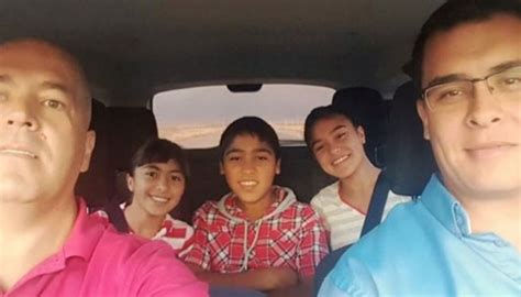 La Emotiva Historia De Una Pareja Gay Que Adopt A Tres Hermanos