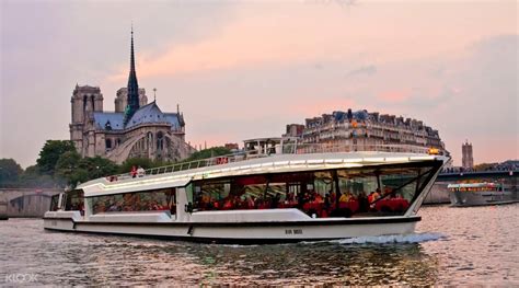 [Sale] Seine River Lunch or Dinner Cruise in Paris by Bateaux Mouches ...