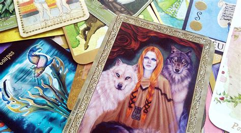 Tarot Cartes Oracle Les Diff Rents Types De Jeux Et Comment Bien